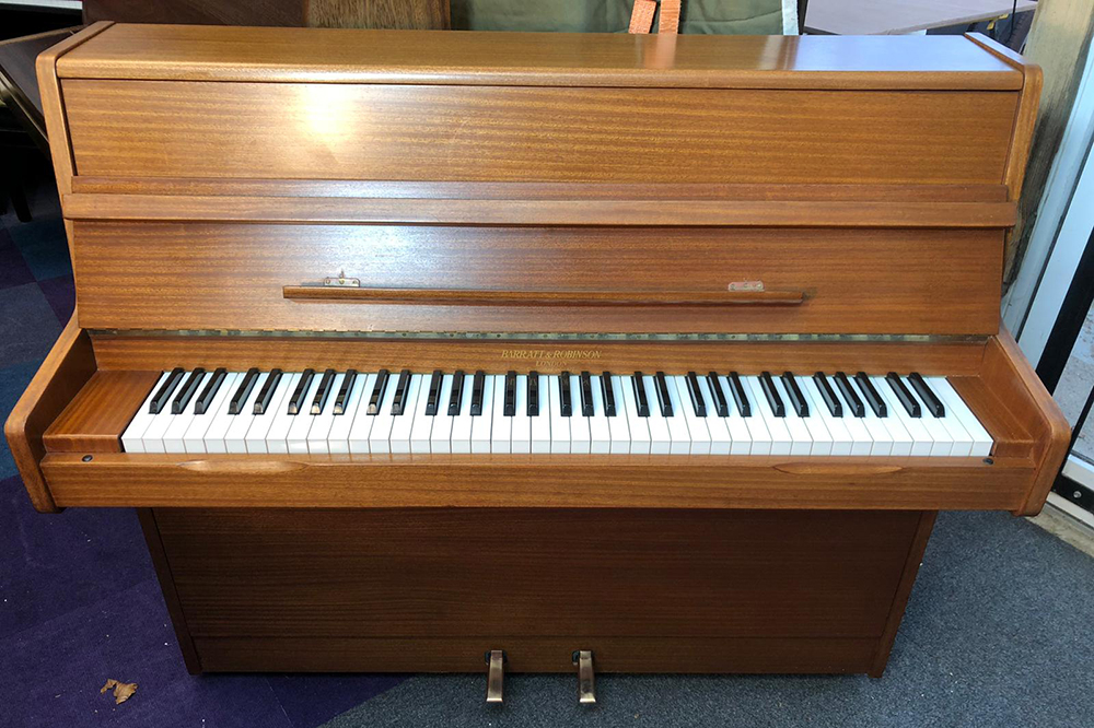 Barratt & on sale robinson piano
